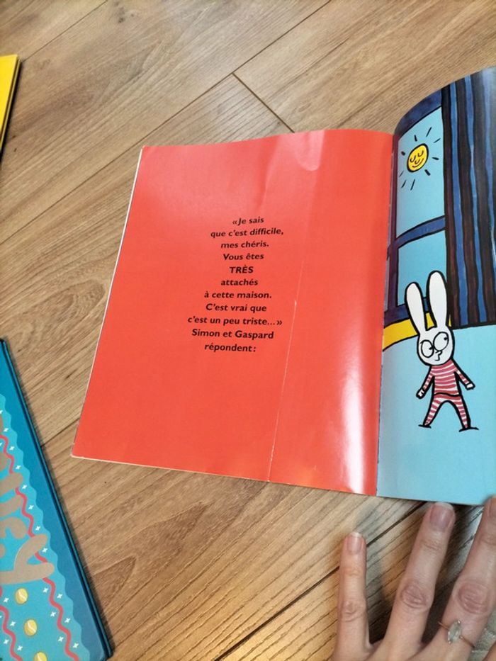Livre Simon je veux pas déménager - photo numéro 2