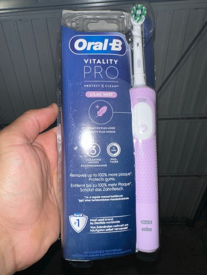 Brosse à dents électrique - photo numéro 2