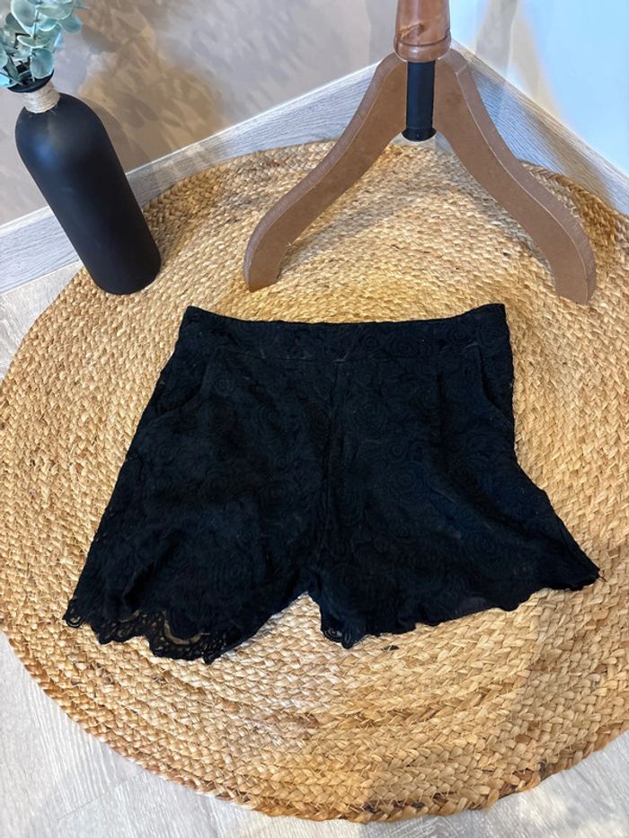 Short femme noir taille M/L - photo numéro 3