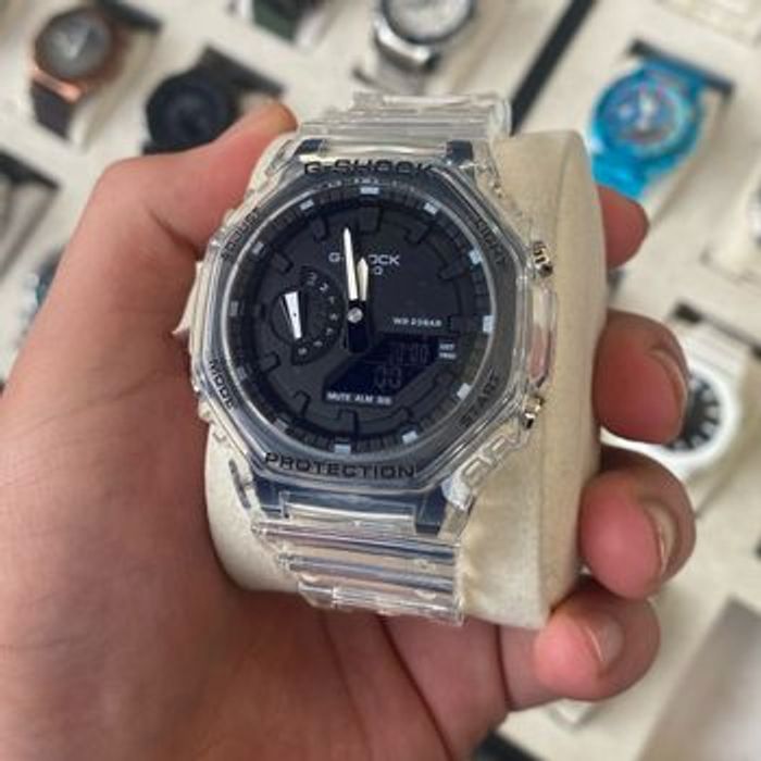 Montre G Shock transparente noire
