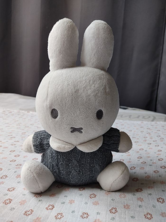 Peluche lapin blanc Miffy - Très bon état