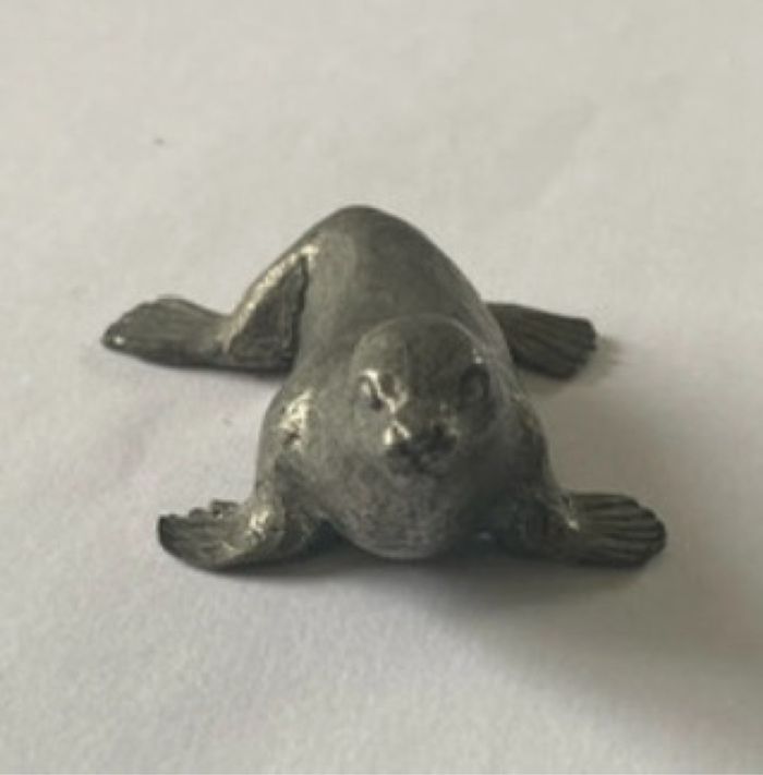 Figurine otarie en étain fin et massif signée Michel Laude - photo numéro 3