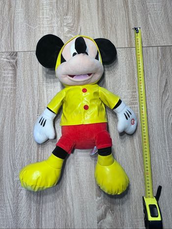 Peluche Mickey Mouse – Édition Pluie Vintage Disney (60 cm)