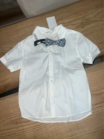 H&M chemisette chemise manches courtes blanche avec noeud papillon neuf étiqueté