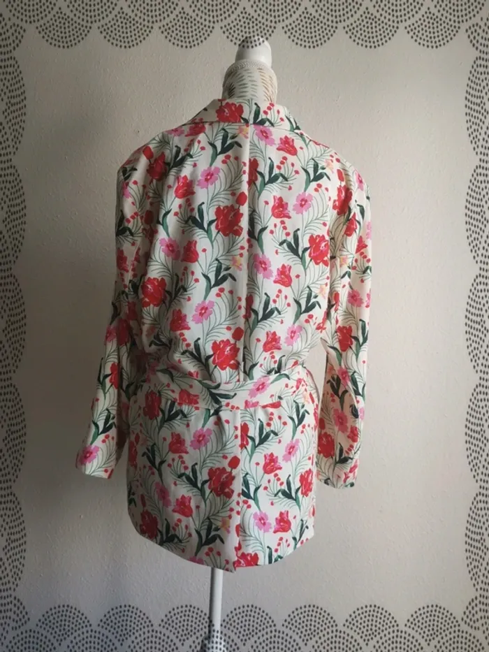 Blazer Kiabi taille 38 - photo numéro 6