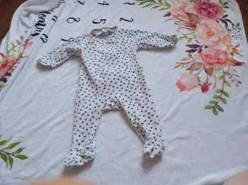 Pyjama 9 mois empreinte