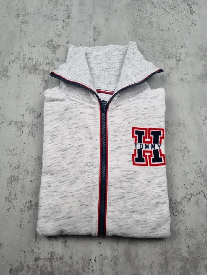 Sweat zippé gris Tommy Hilfiger S Femme (mesures en photos) - photo numéro 2