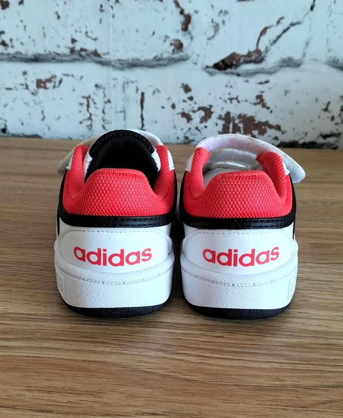 Baskets à scratch adidas blanche 23 - photo numéro 5