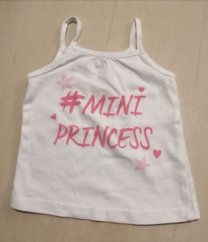 Tee shirt à bretelle 3 mois