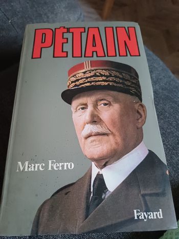 Livre Petain
