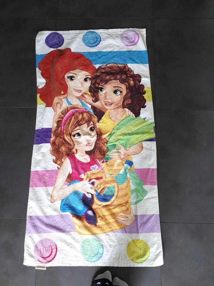 Serviette plage/ bain 70×140 Légo friends - photo numéro 2
