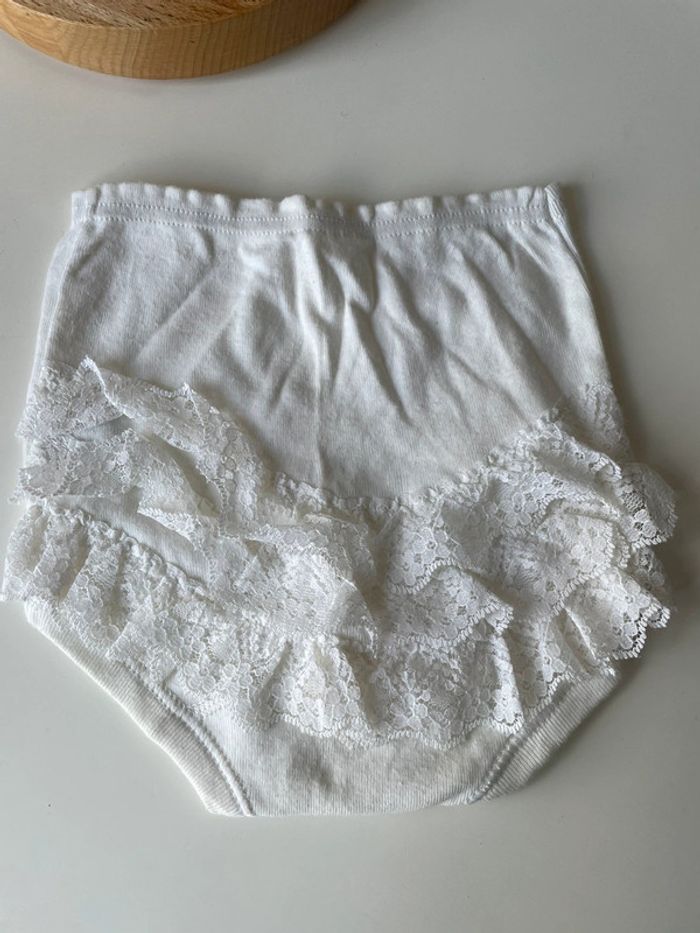 Short bébé blanc - photo numéro 3