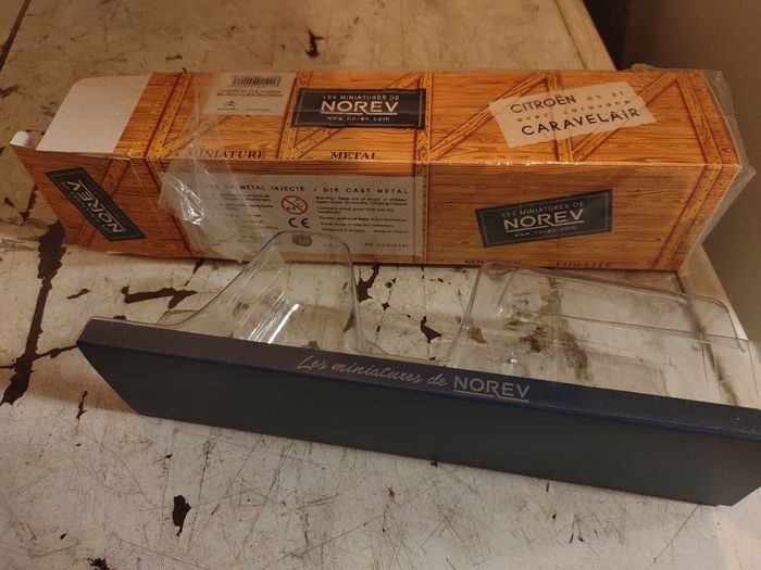 Ds Citroën avec caravane bleu - photo numéro 7