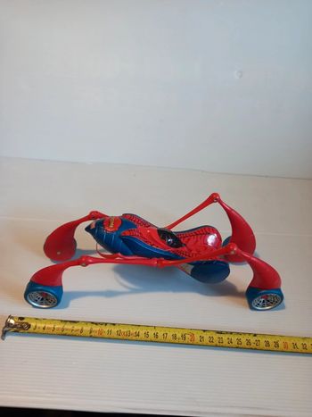 Majorette spiderman 2004