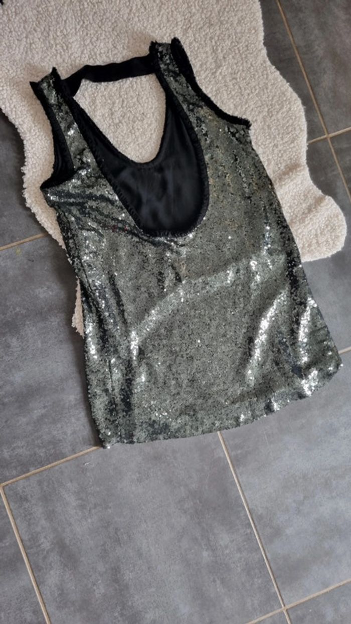 Robe zara noire et paillettes L superbe dos ouvert soirée réveillon