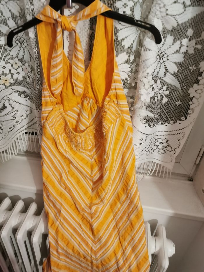 Robe dos nu avec fermeture - photo numéro 2