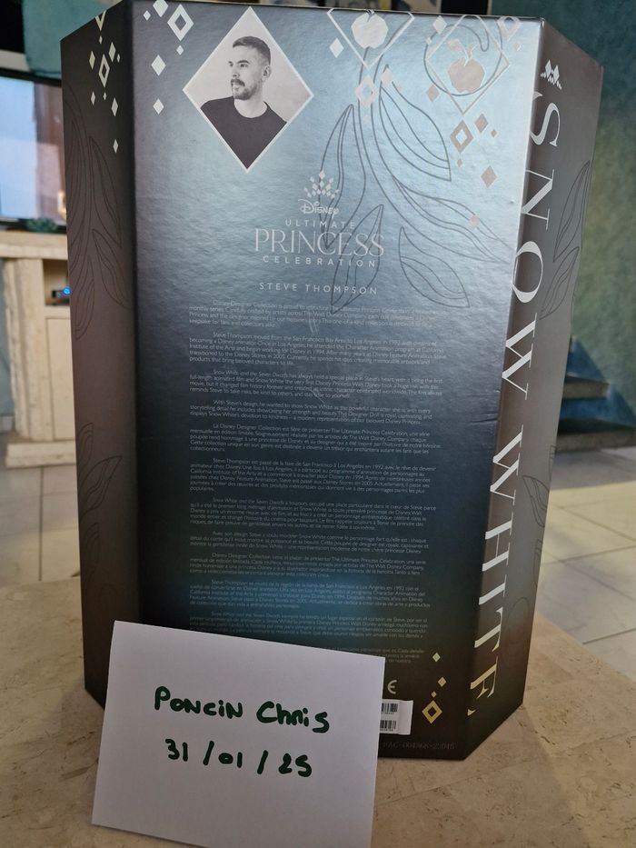 Poupée Blanche Neige édition limitée - photo numéro 4