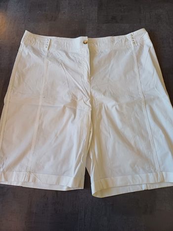 Short/ bermuda blanc