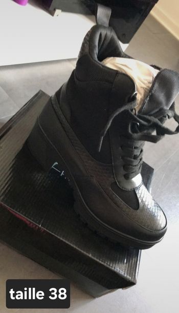 Chaussure femme taille 38