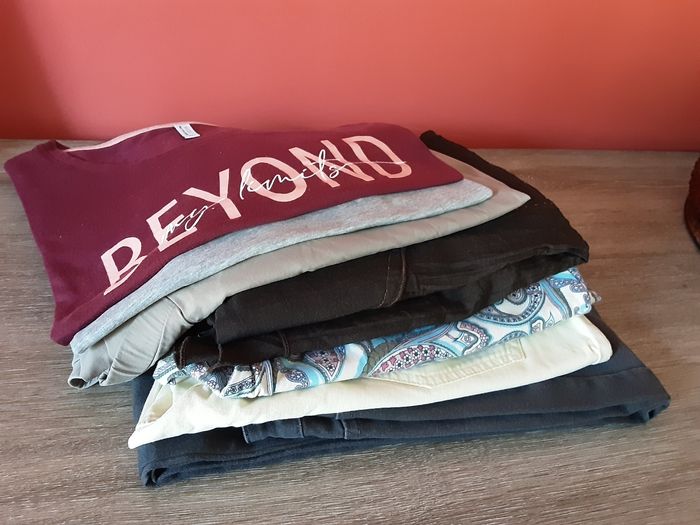 Lot vêtements femme taille 44/46 - photo numéro 2