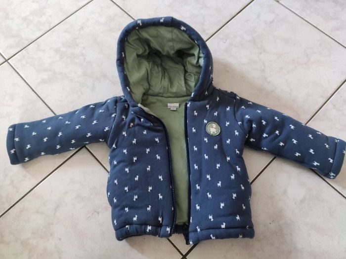 Belle veste molletonnée à capuche