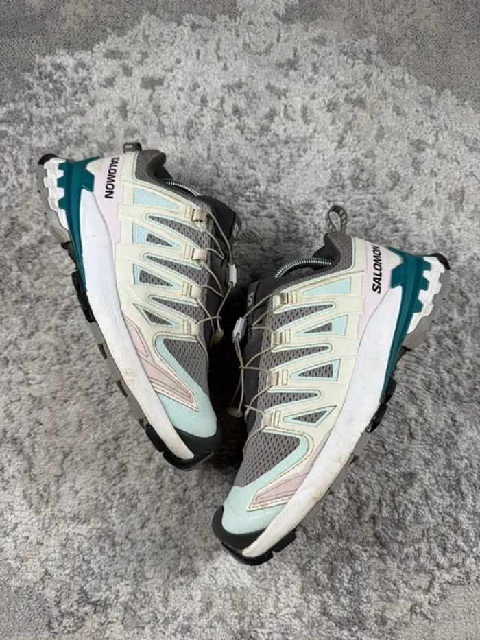 Salomon XA Pro 3D V8 - Blue & Green & Grey