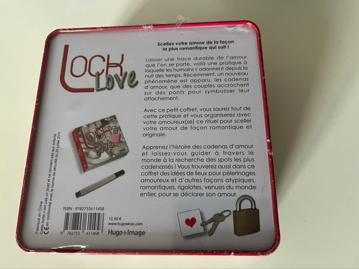 Boîte métal, Lock love. Scellez votre amour pour l'éternité, livre+cadenas+feutre indélébile +1 sticker, neuf - photo numéro 3