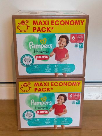 Lot couches Pampers harmonie pants taille 6