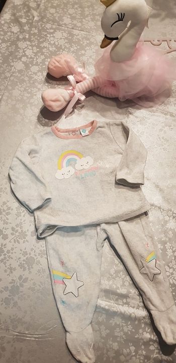 Pyjama deux-pièces arc en ciel 9 mois