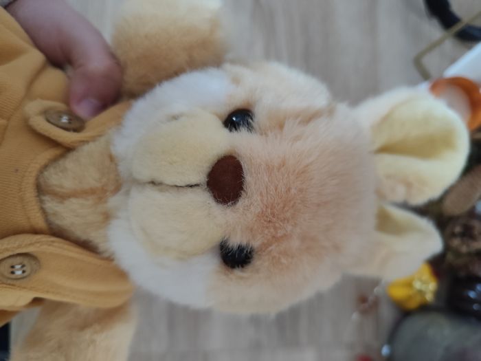 Grande peluche lapin à salopette beige - photo numéro 2