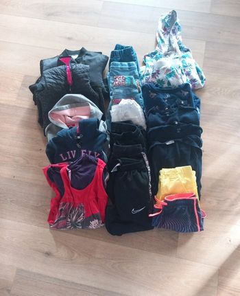 Lot vêtements fille 10 ans