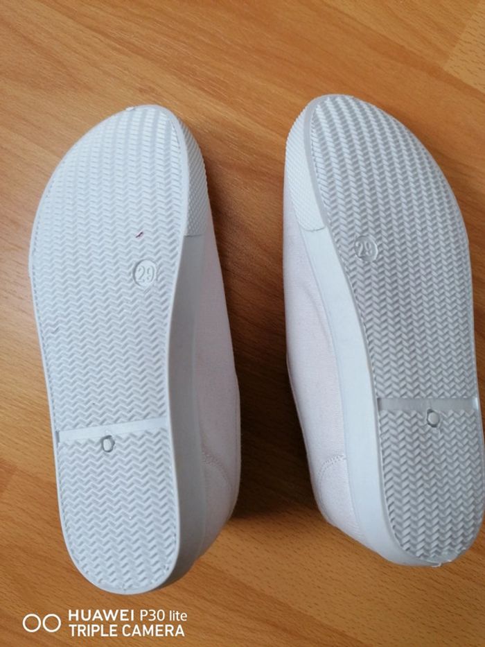 Sandales de gymnastique 29 - photo numéro 5