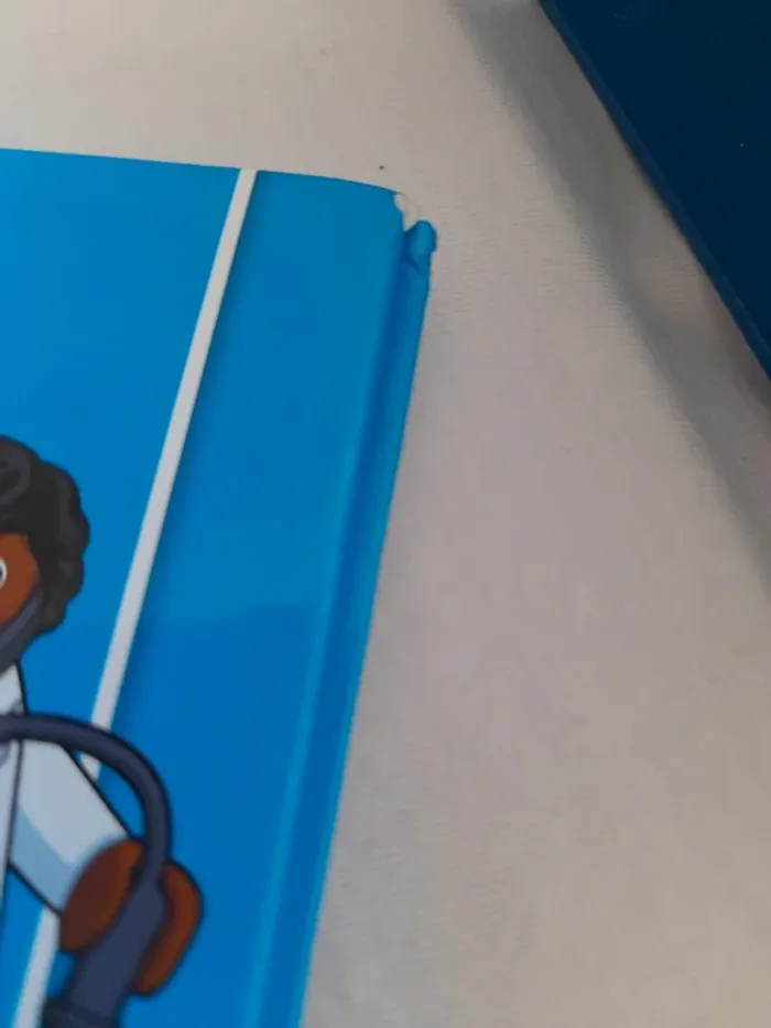 Livre Playmobil les métiers - photo numéro 3