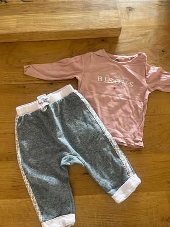 Pull survêtement 12 mois