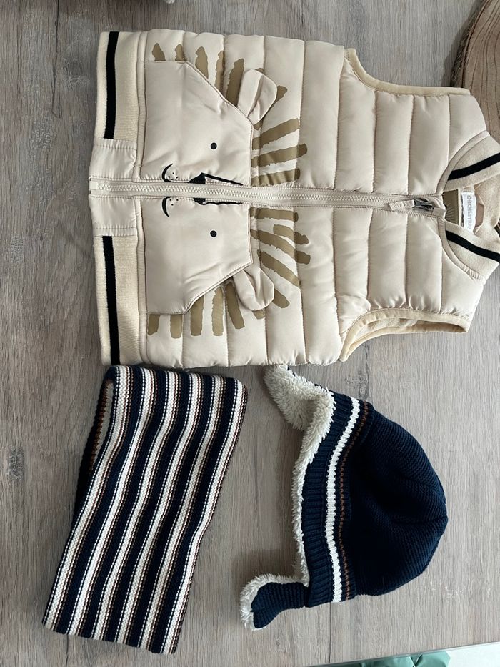 Lot vêtements garçon 23/24 mois - photo numéro 7