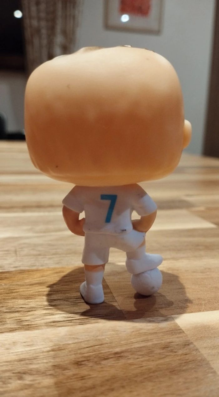 Petite figurine cartoon football neuve Cristiano Ronaldo CR7 Real Madrid - photo numéro 2