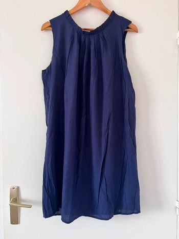 Robe taille 40 marine