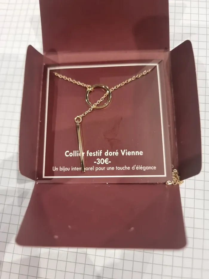 Collier festif doré vienne Lamarthe - photo numéro 3