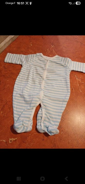Pyjama bébé taille naissance 