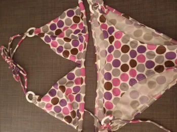 Maillot de bain deux pièces taille 40
