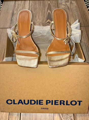 Sandales Claudie Pierlot doré taille 36 neuve