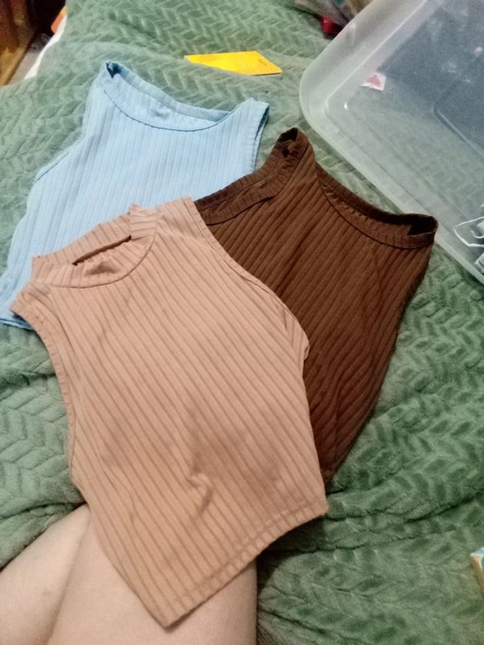 3 crop top