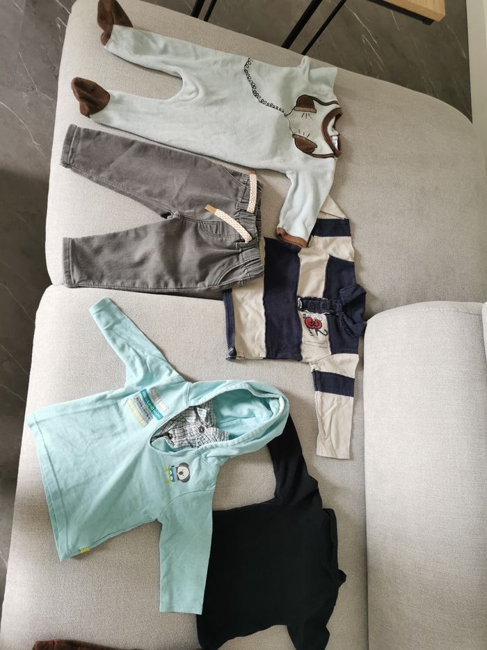 Lots de vêtements bébé taille 3 mois - photo numéro 6