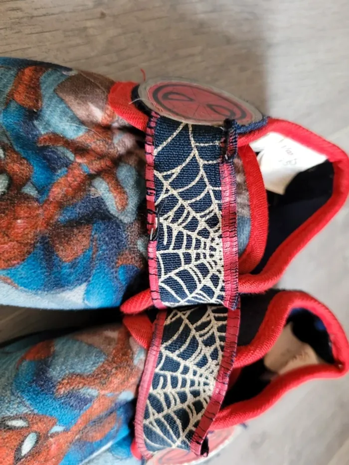 Chausson Spiderman - photo numéro 2