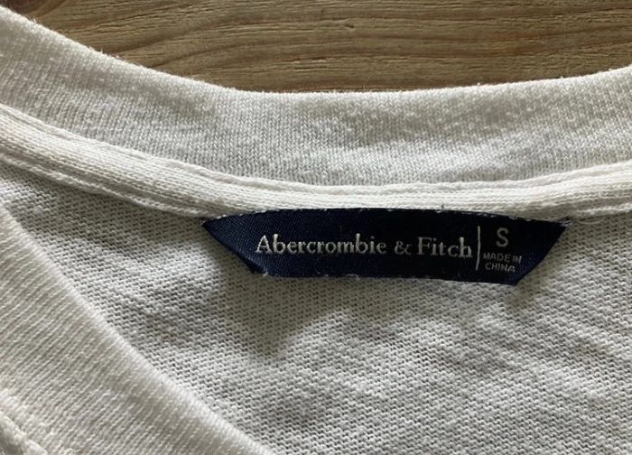 Haut Abercrombie & Fitch - photo numéro 3