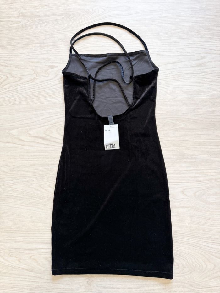 Robe noire moulante avec strass argenté H&M taille 34 XS - photo numéro 3