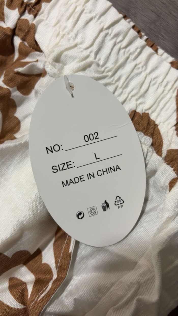 Pantalon femme neuf - photo numéro 2