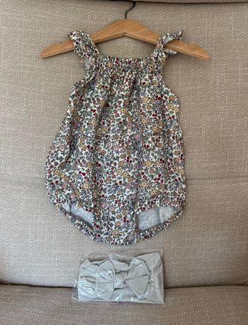Barboteuse fleurie + bandeau