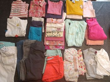 Lot vêtements été fille 5 ans TBE