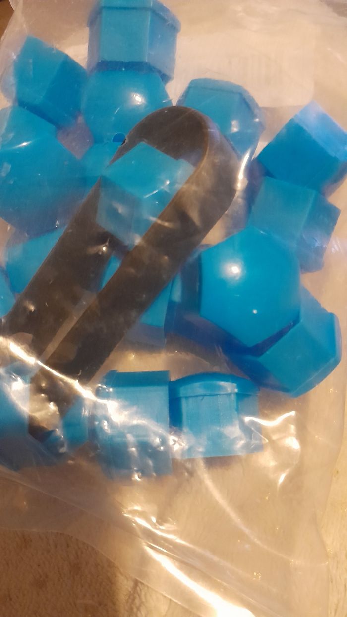 Cache ecrous - photo numéro 2